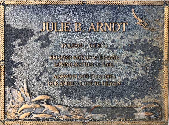 Julie Arndt